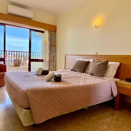 Apartman Golden Sea - Stunning View-Big Balcony-2 Bedrooms *