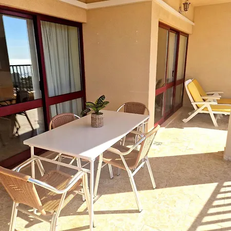 Golden Sea - Stunning View-big Balcony-2 Bedrooms *