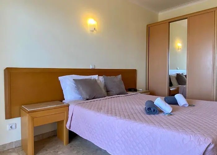 Clube Mar By Coral Apartmán Portimão